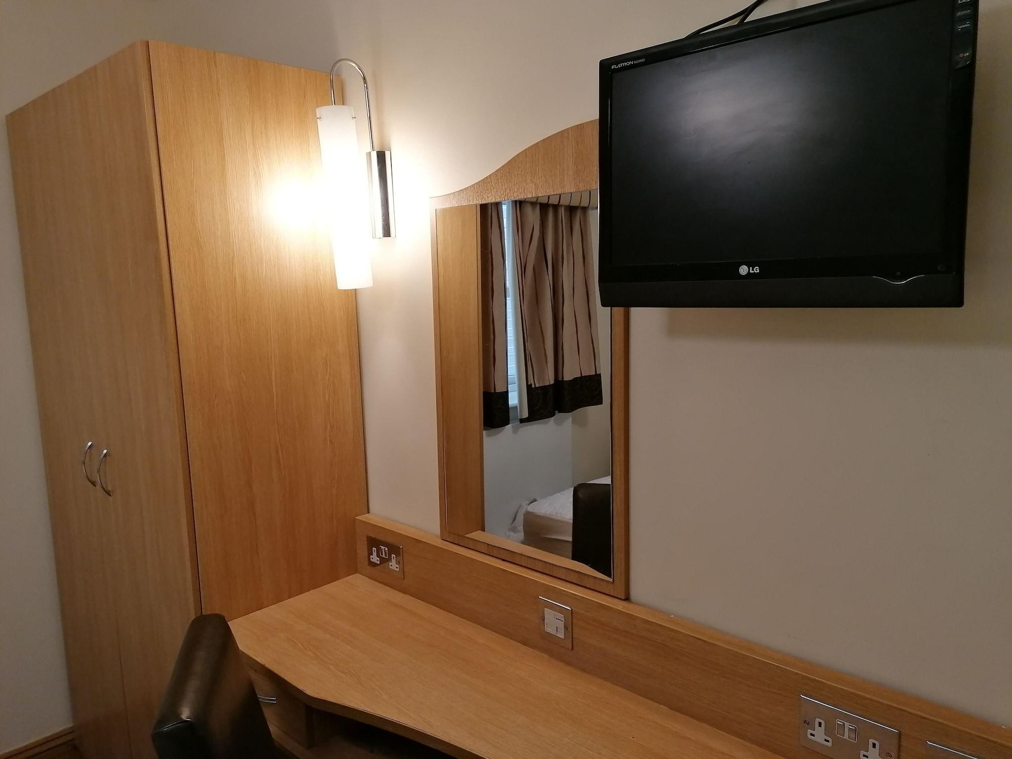 The Queensgate Hotel Peterborough Dış mekan fotoğraf